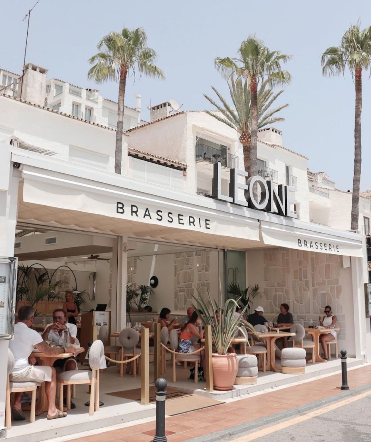 Leone Brasserie — Cuisine Traditionnelle